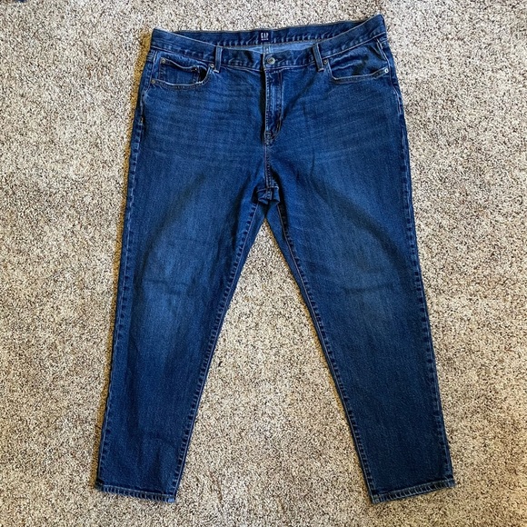 GAP Straight Leg Dark Indigo Jeans - Picture 2 of 8